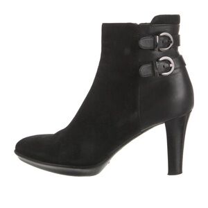 Aquatalia by Marvin K Rae Weatherproof Black Suede Leather Heeled Booties Sz 7.5